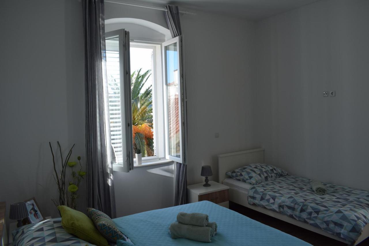 Appartamento Optimist Makarska Town Center Esterno foto