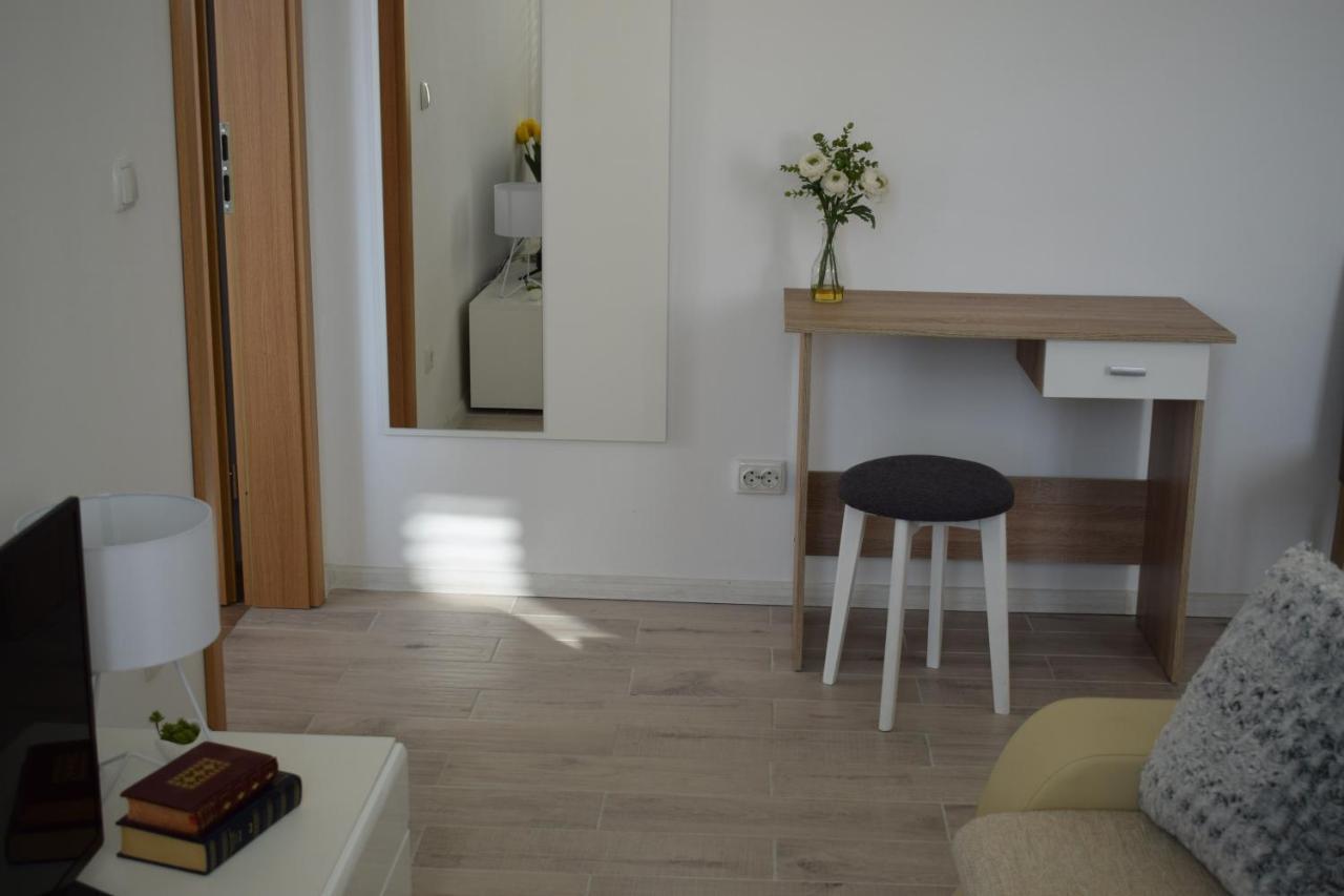 Appartamento Optimist Makarska Town Center Esterno foto